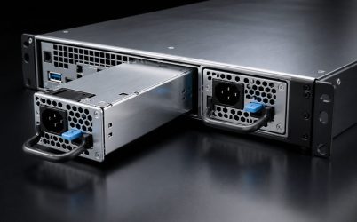 Standard CRPS power supply modules in a redundant server